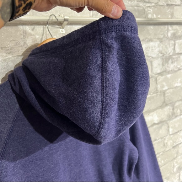 The North Face Women's Small Purple Hoodie with Animal Print Logo Sweatshirt - Picture 5 of 10